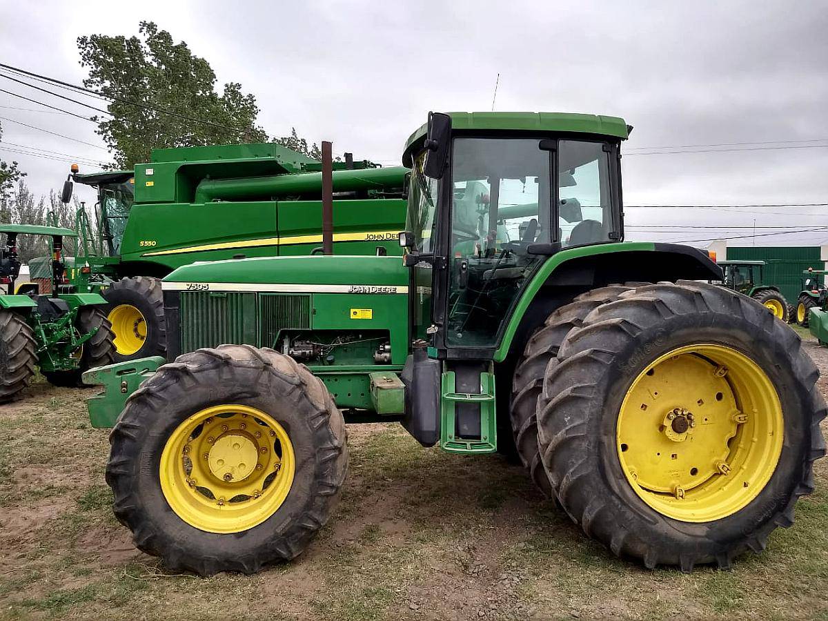 John Deere 7505 