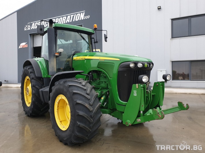 John Deere 8220T 
