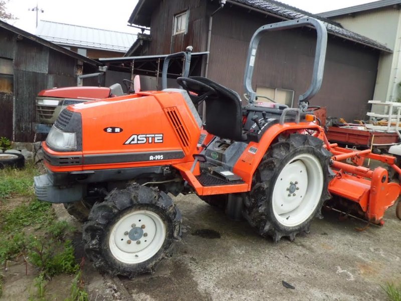 Kubota A-195 