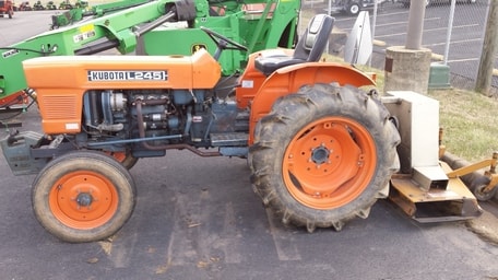 Kubota KL245 