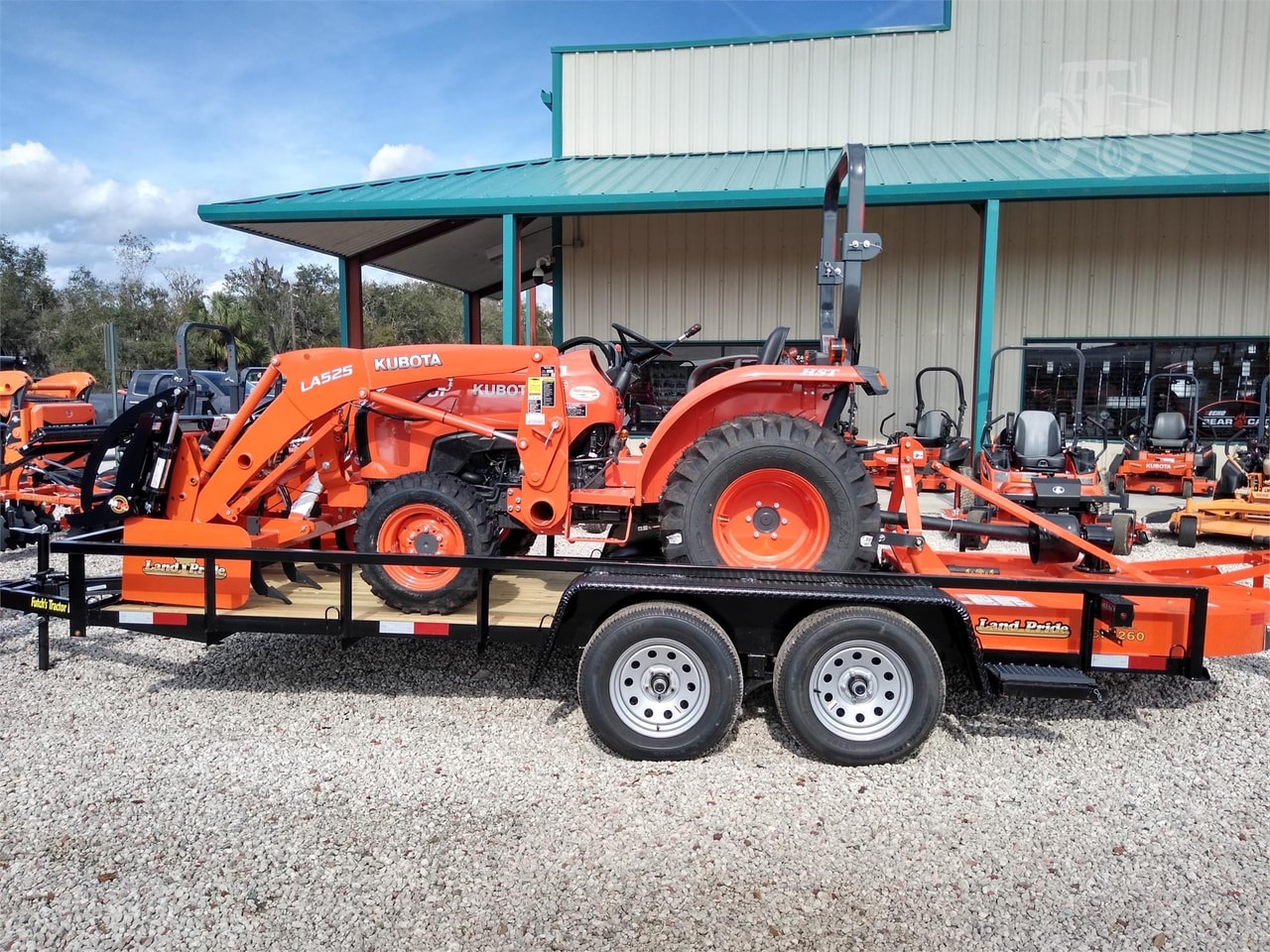 Kubota L2501-HST 