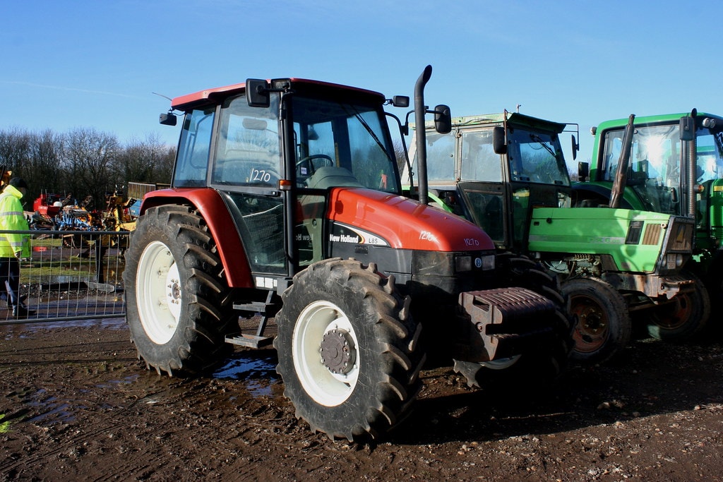 New Holland L85 