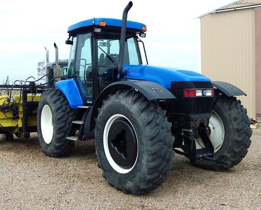 New Holland TV145 