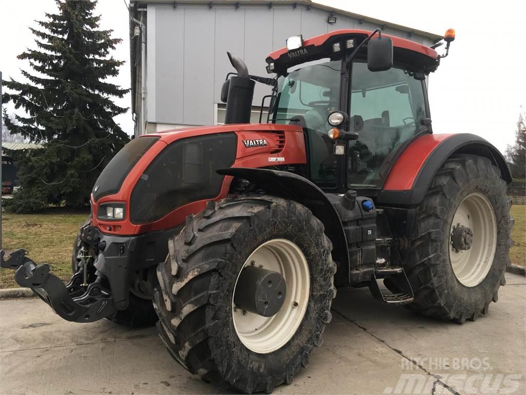 Valtra S263 