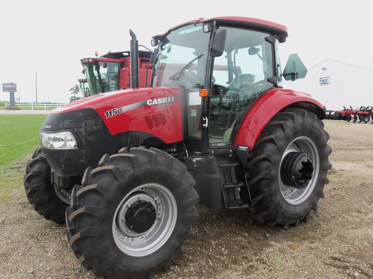 CaseIH Farmall 115U