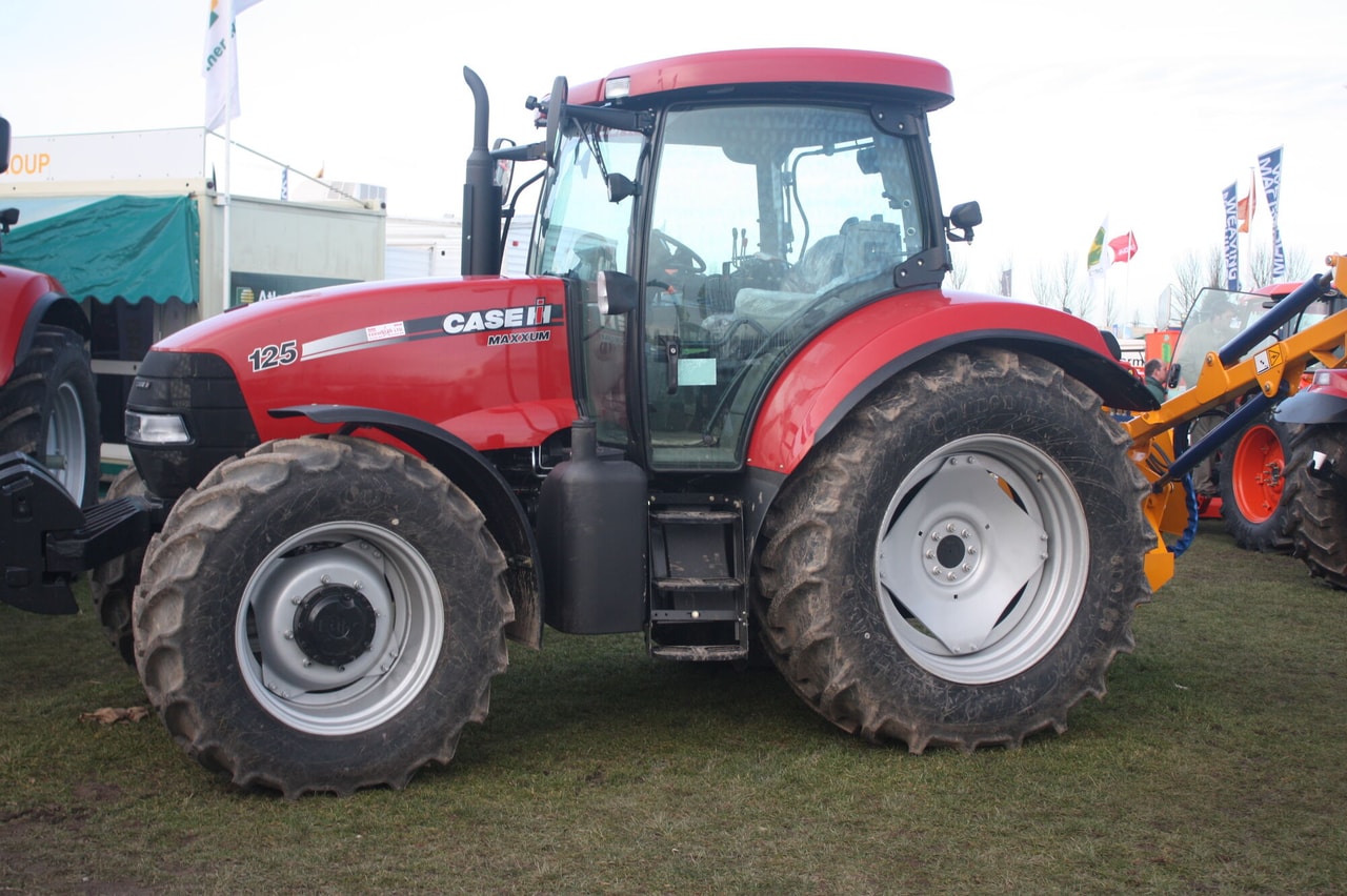 CaseIH Maxxum 125