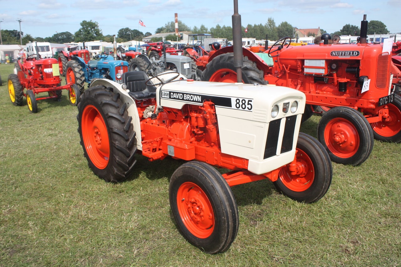 David Brown 885