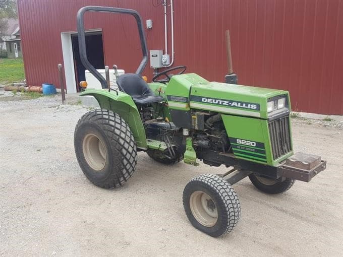 Deutz-Allis 5220