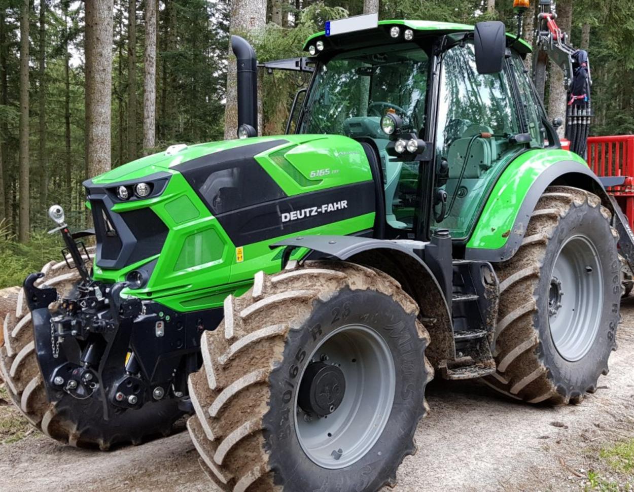 Deutz-Fahr Agrotron 235