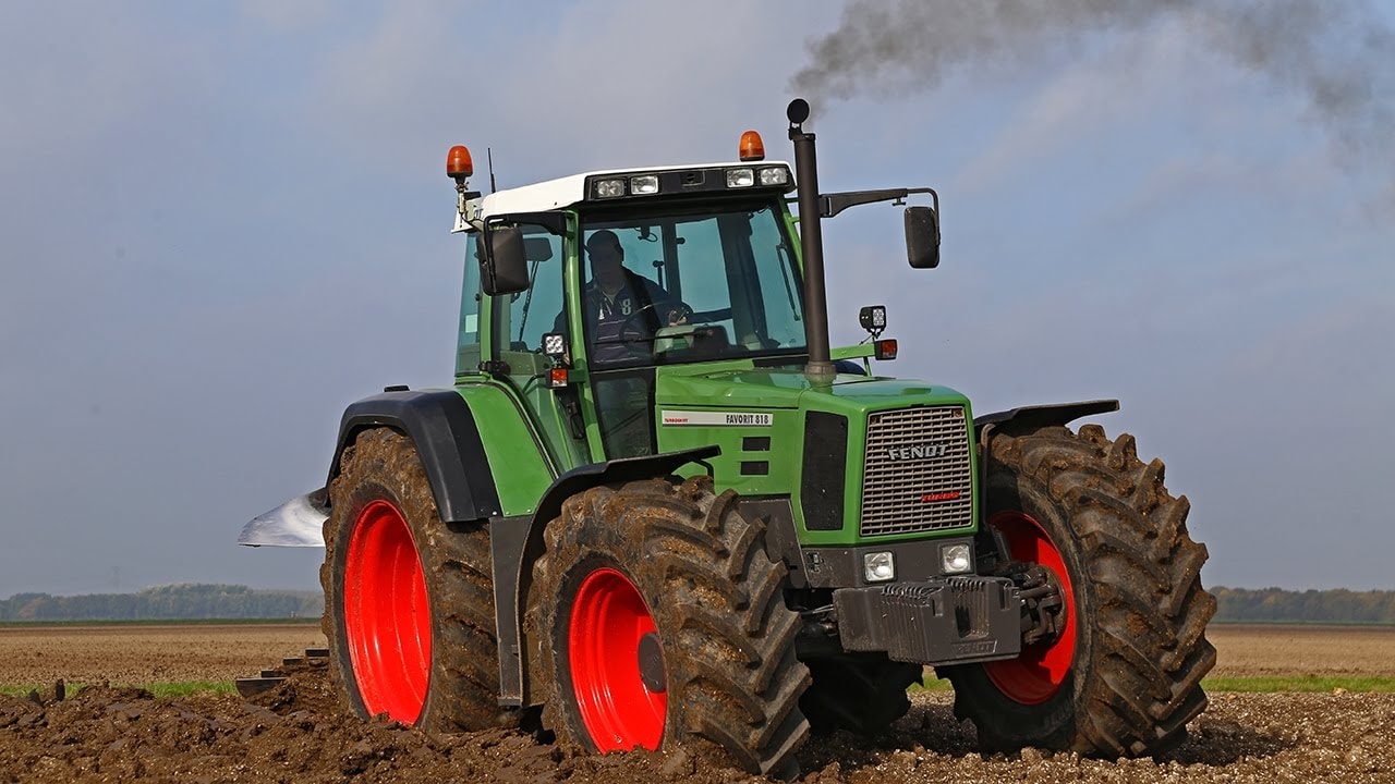 Fendt Favorit 620LS
