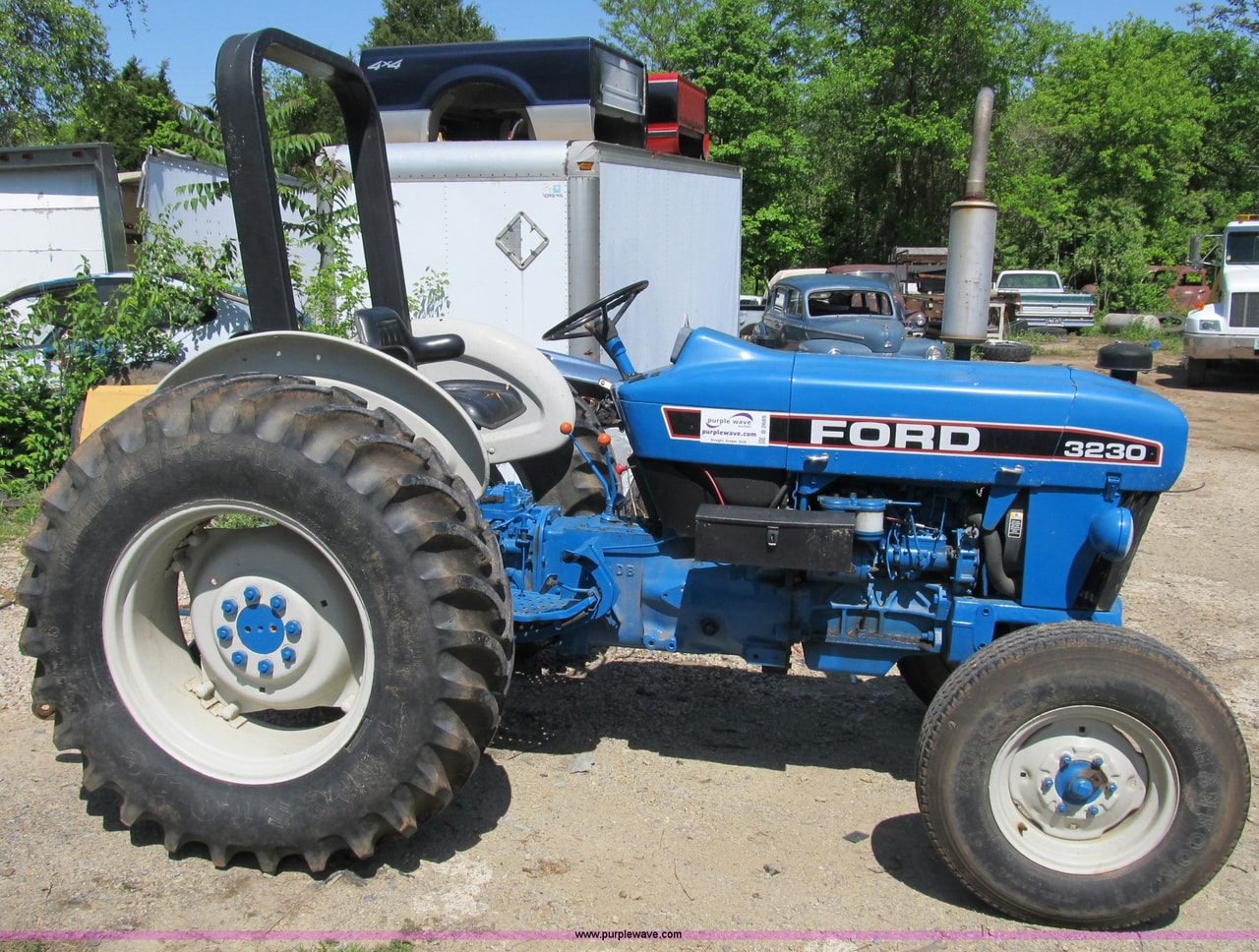 Ford 3230