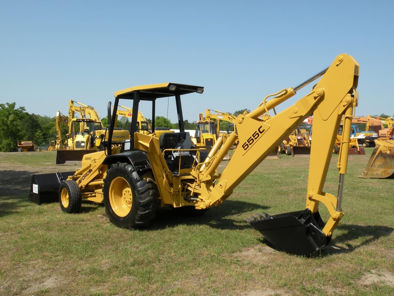Ford 650 Backhoe loader