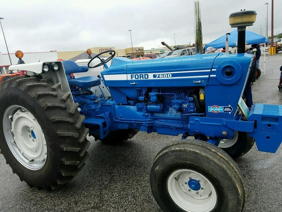 Ford 7600