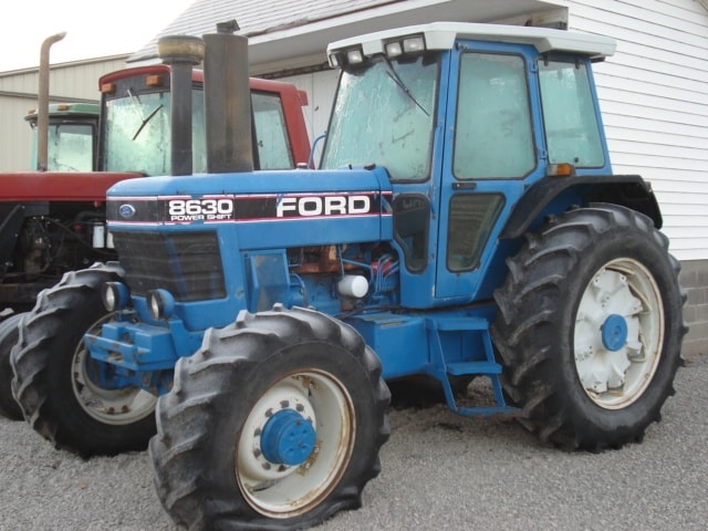 Ford-New Holland 8630