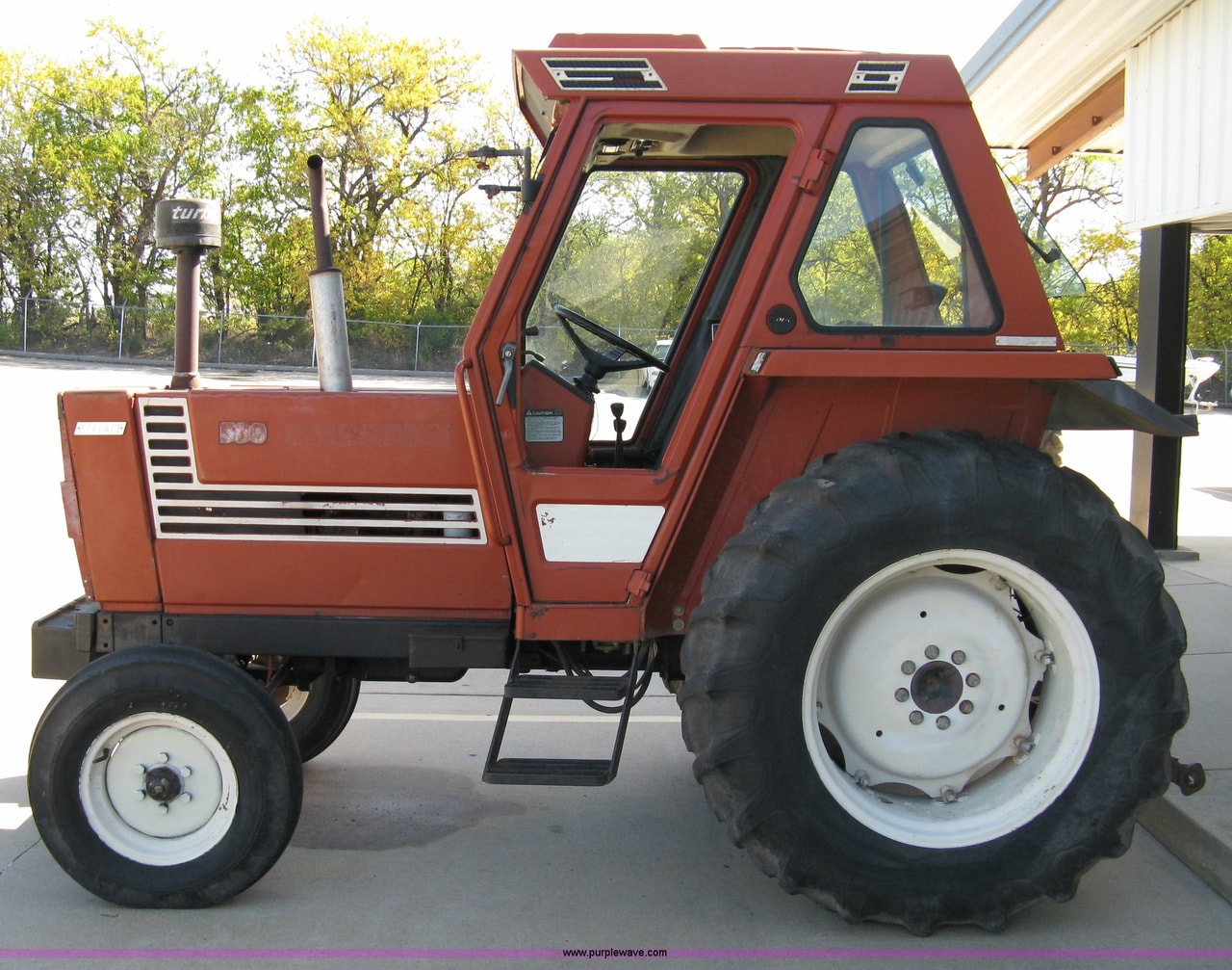 Hesston 580