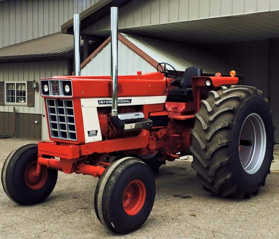 International Harvester 1568