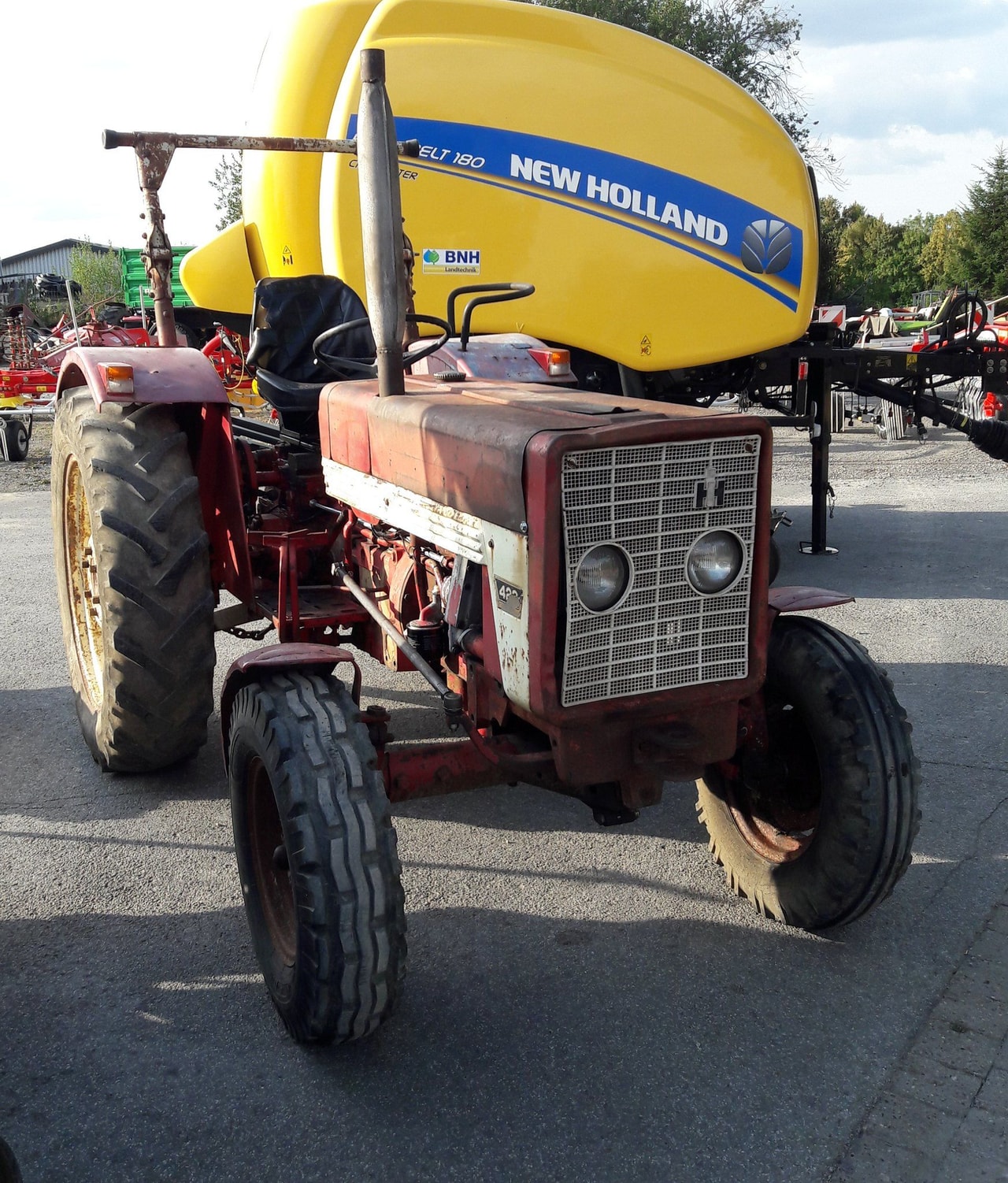 International Harvester 423