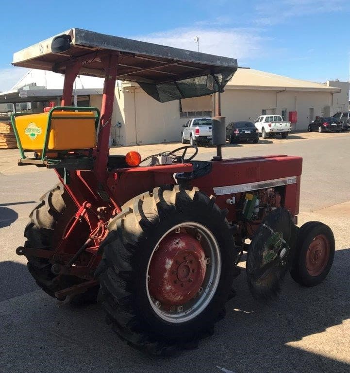 International Harvester 483