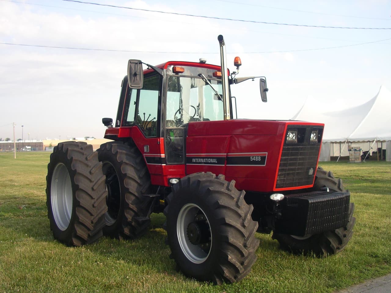 International Harvester 5488