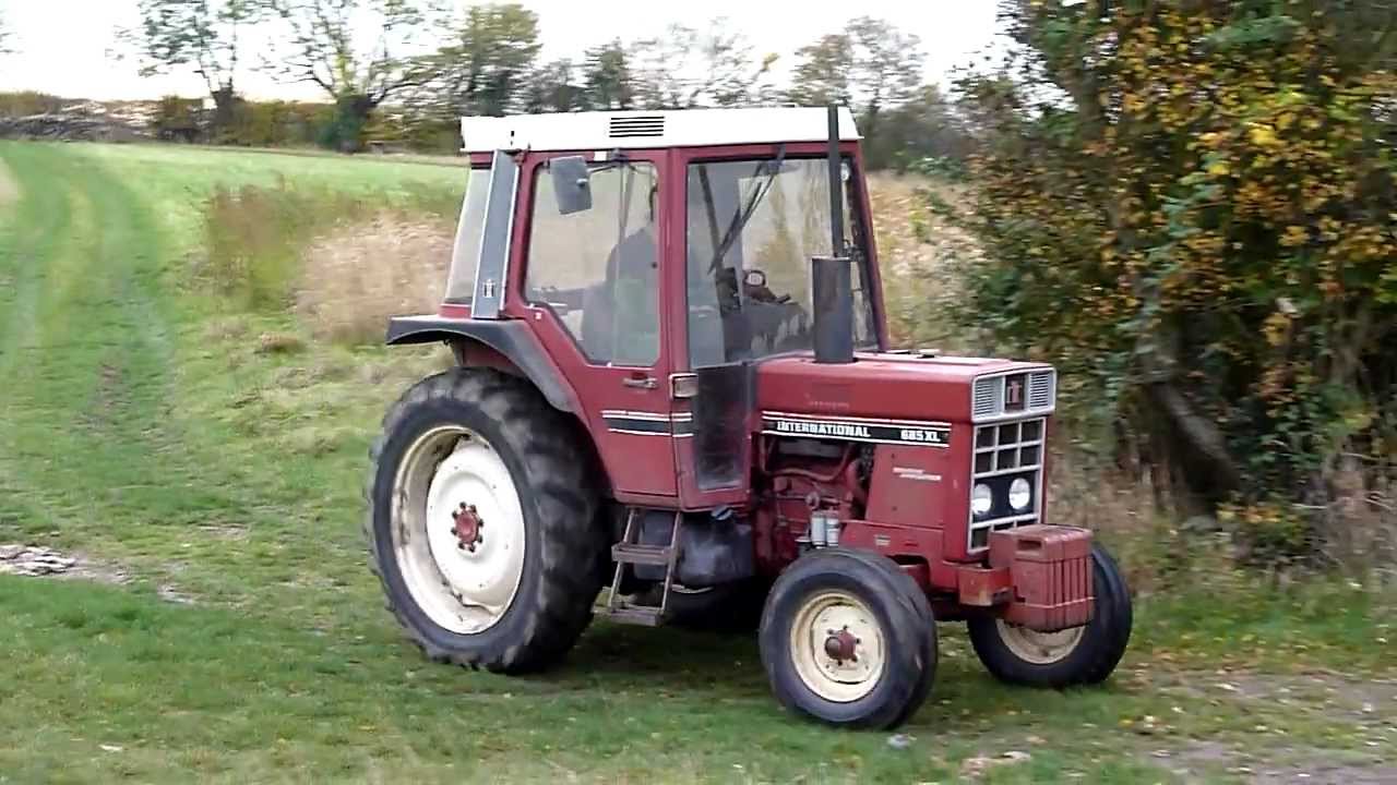 International Harvester 685