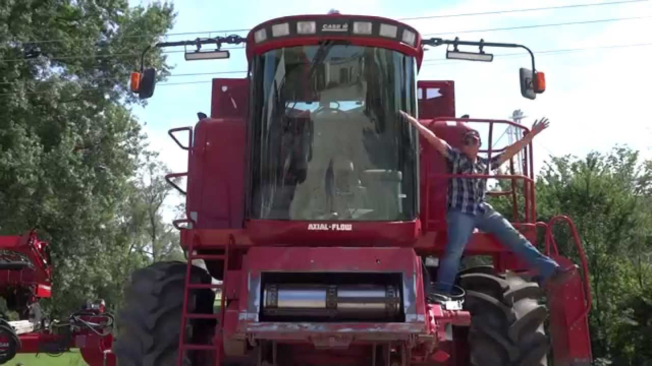 International Harvester 834