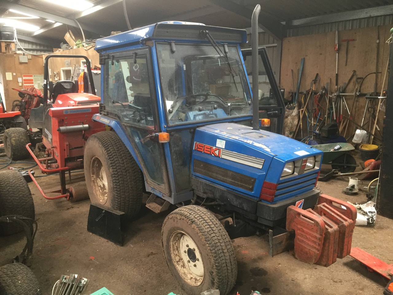 Iseki TA530