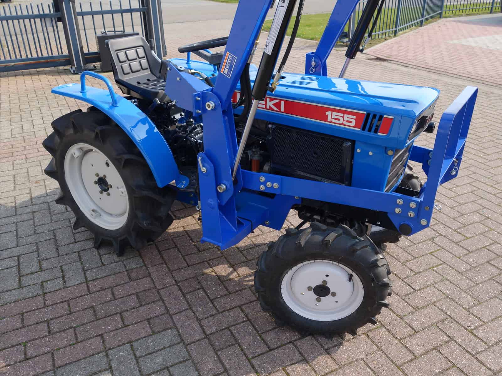 Iseki TX155