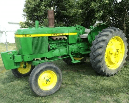 John Deere 2530