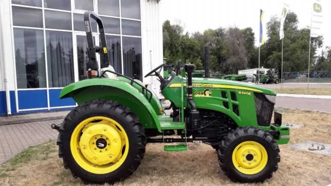 John Deere 3045B