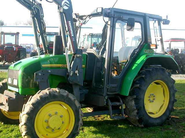 John Deere 3100