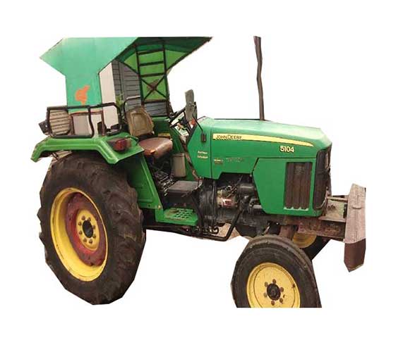 John Deere 5104