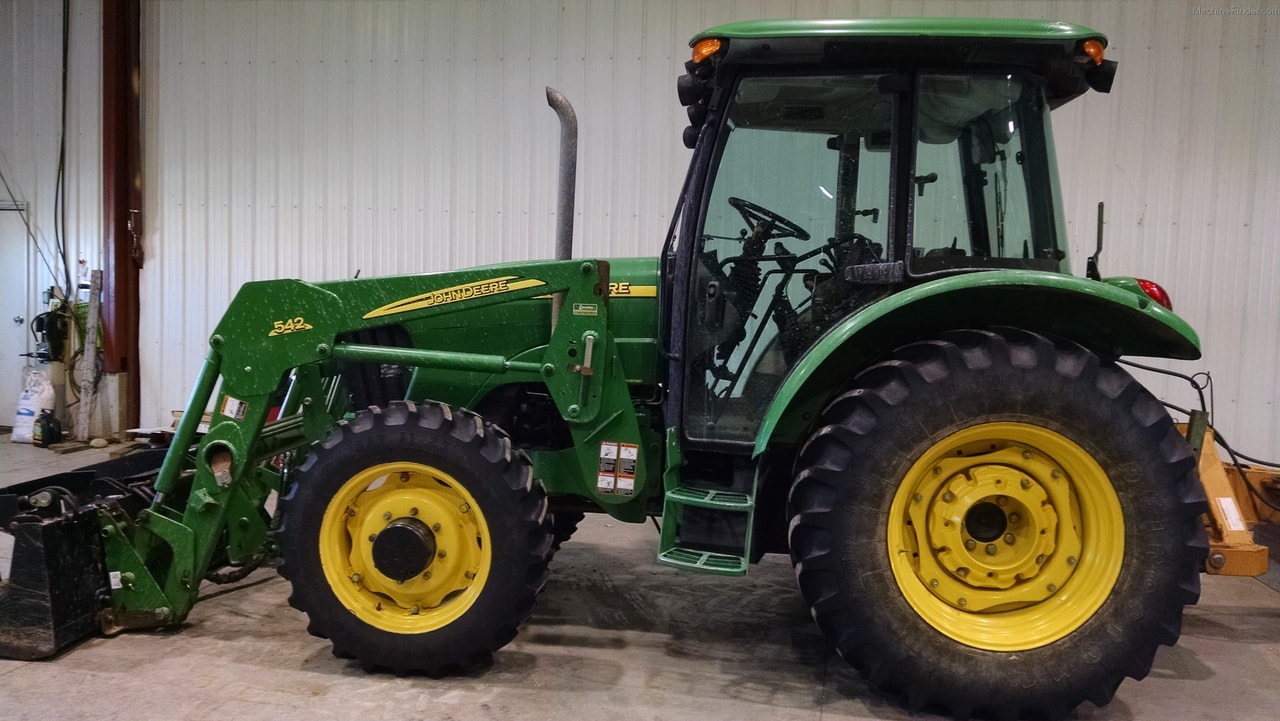John Deere 5525