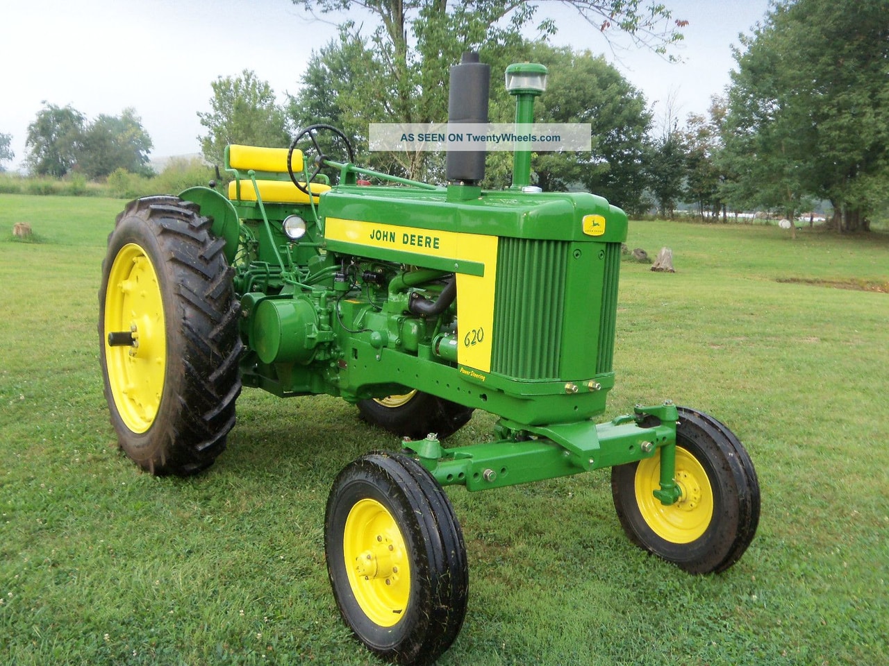 John Deere 620