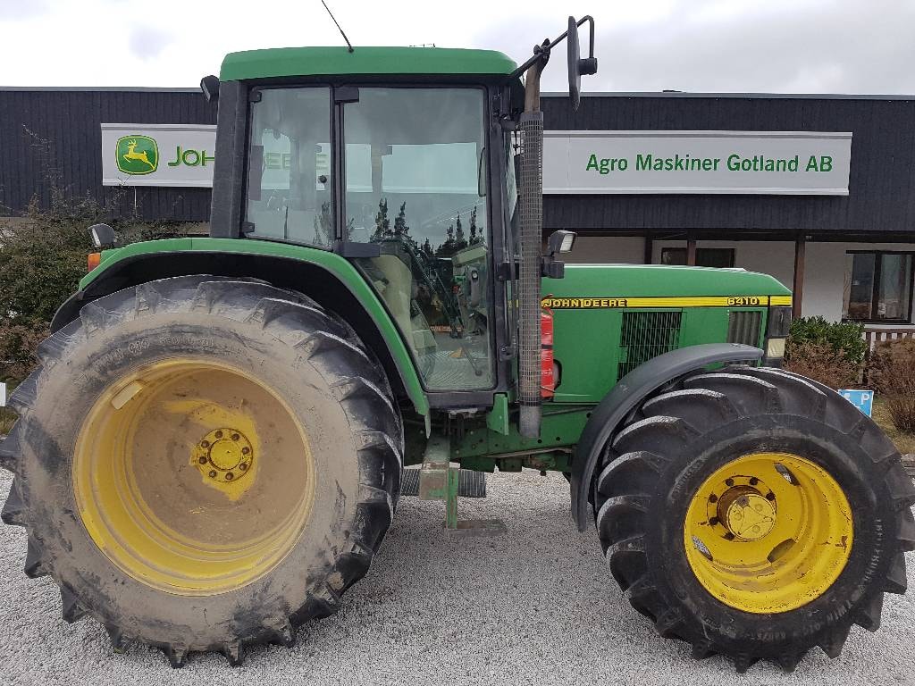 John Deere 6410