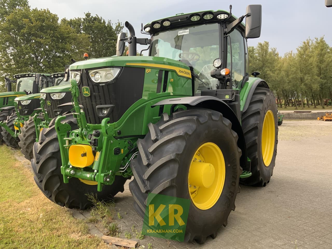 John Deere 6R 215
