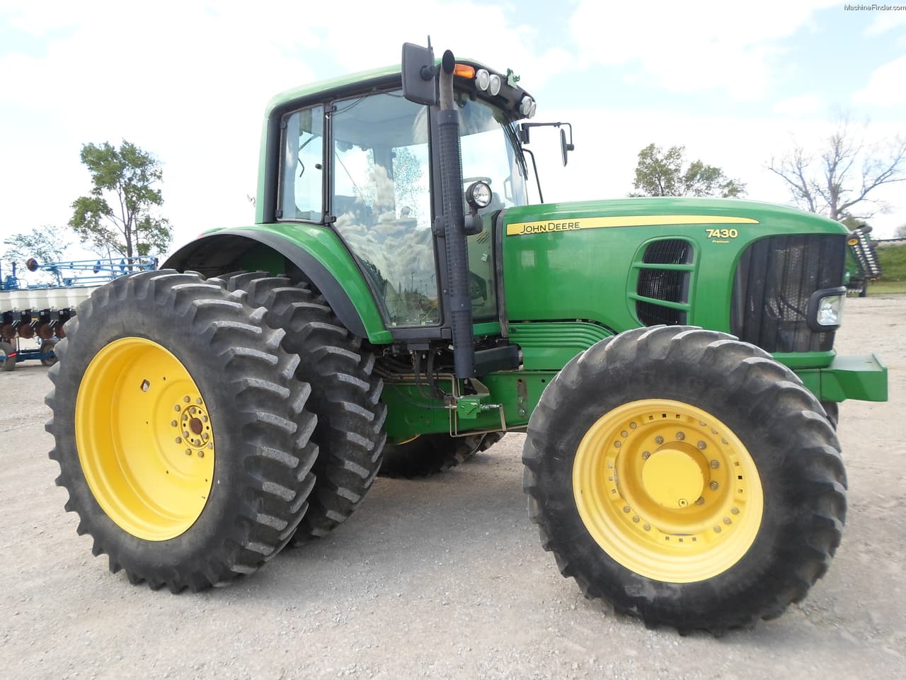 John Deere 7430 Premium Cab Tractor
