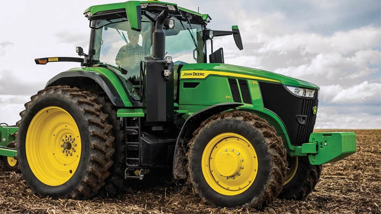 John Deere 7R 210