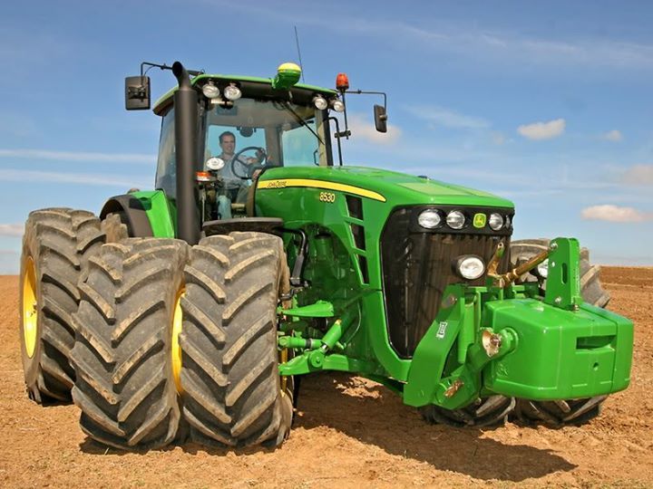 John Deere 8530 275 PTO hp