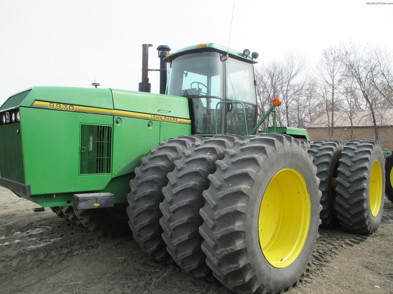 John Deere 8970