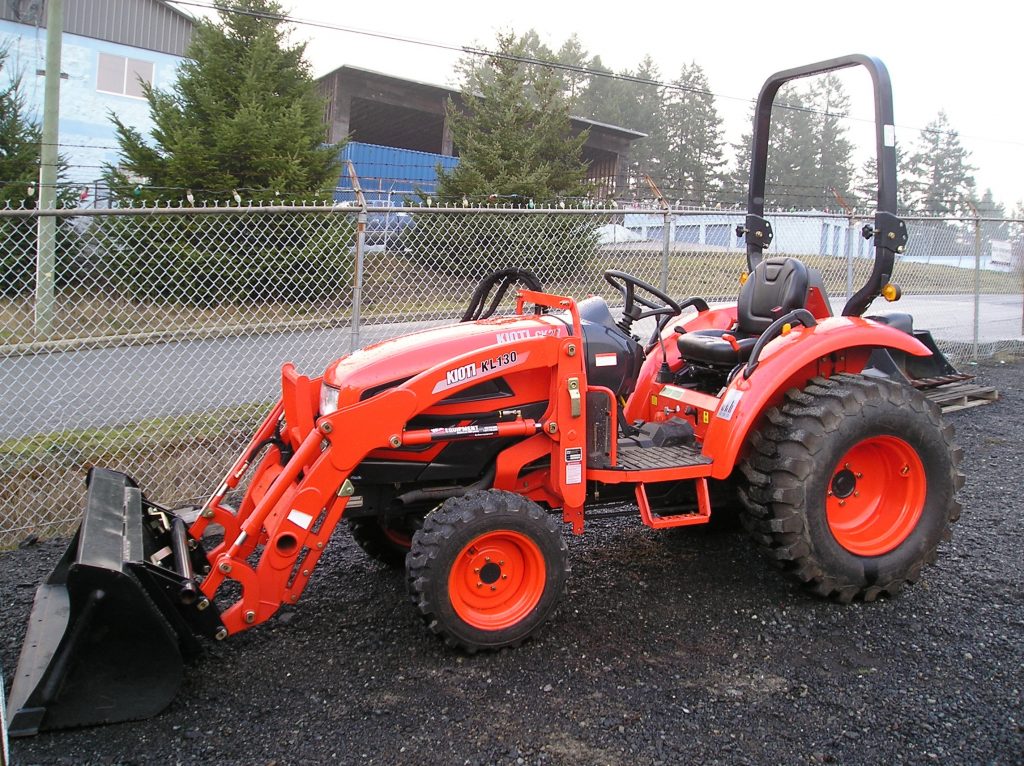 Kioti CK27 HST