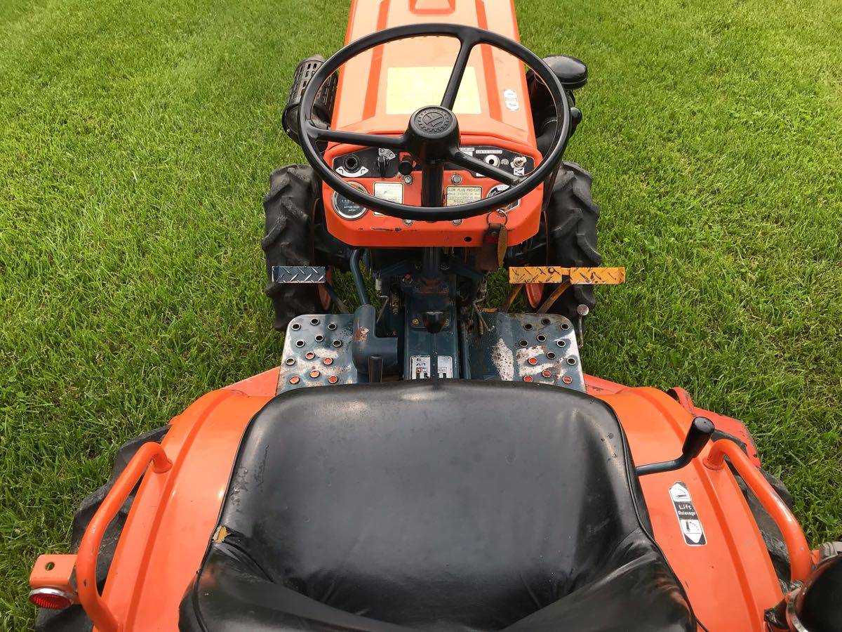 Kubota B5100