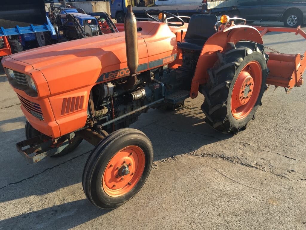 Kubota L2600