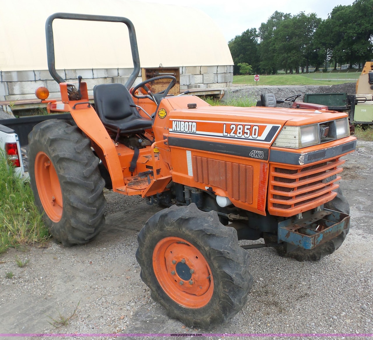 Kubota L2850