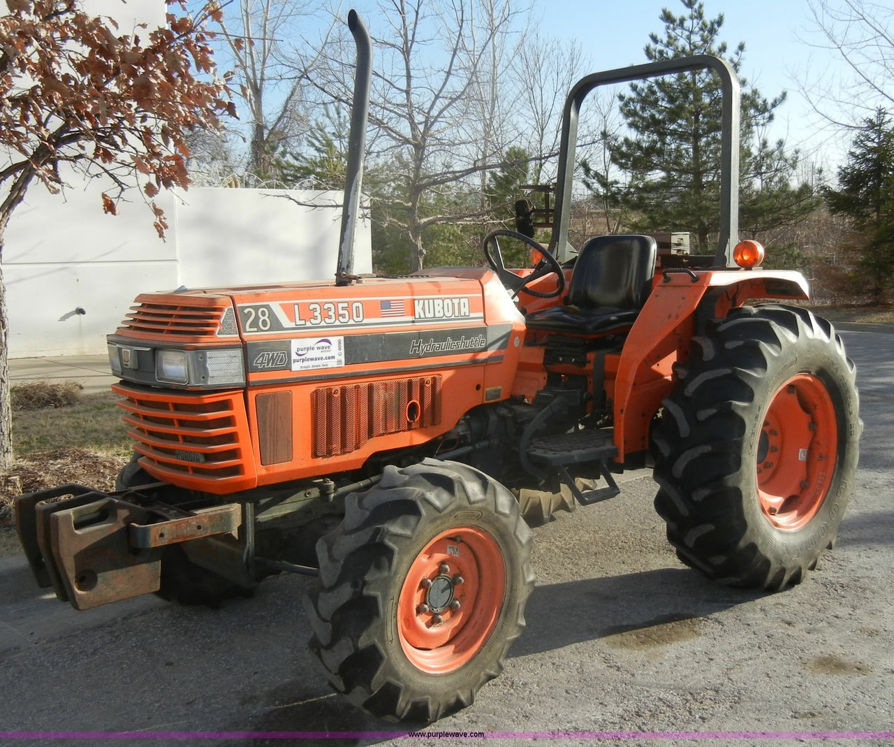 Kubota L3350