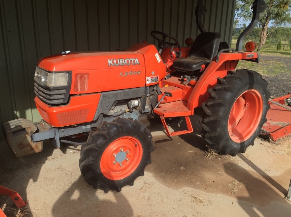 Kubota L3400 Gear