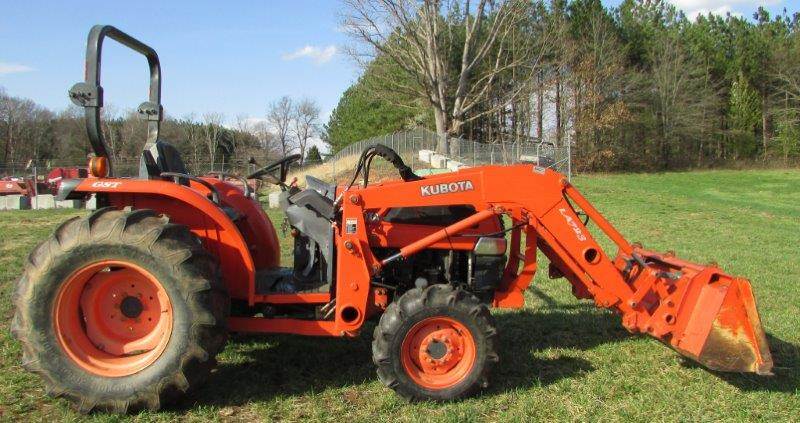 Kubota L3830GST