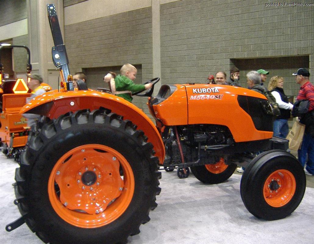 Kubota M5640SU