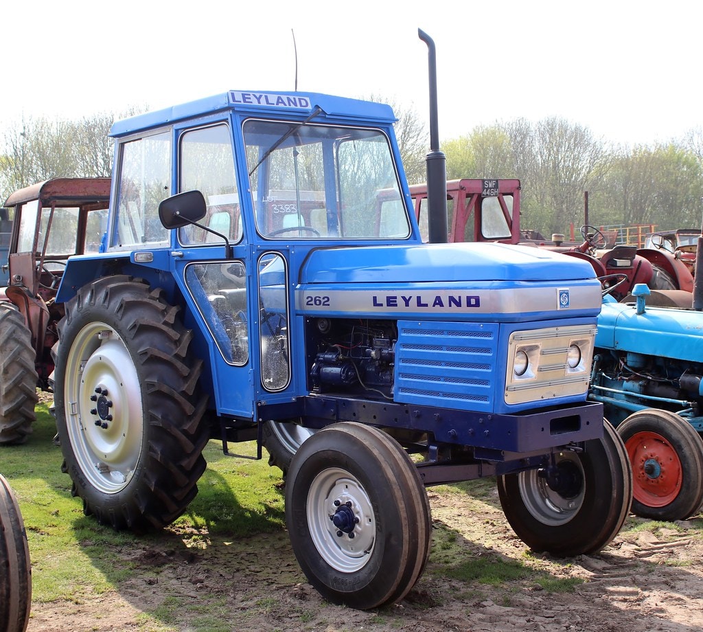 Leyland 262