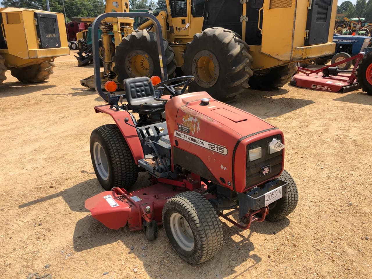 Massey Ferguson 1215