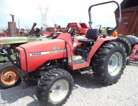 Massey Ferguson 1429